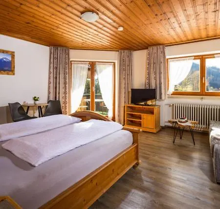 Sportpension Faerbinger Konukevi Berchtesgaden